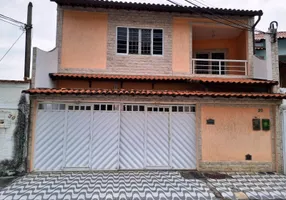 Foto 1 de Casa com 4 Quartos à venda, 200m² em Bangu, Rio de Janeiro