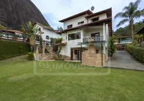 Foto 1 de Casa de Condomínio com 3 Quartos à venda, 450m² em Vale dos Pinheiros, Nova Friburgo