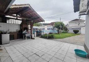 Foto 1 de Casa com 2 Quartos à venda, 90m² em Canto do Forte, Praia Grande