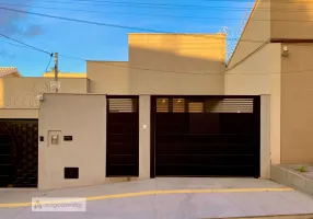 Foto 1 de Casa com 3 Quartos à venda, 143m² em Jardim Atlântico, Goiânia