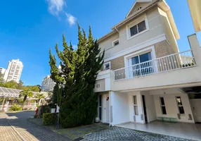 Foto 1 de Casa de Condomínio com 4 Quartos à venda, 240m² em Ecoville, Curitiba