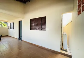 Foto 1 de Casa com 3 Quartos à venda, 121m² em Centro, Santa Bárbara D'Oeste