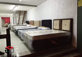 Foto 1 de Sobrado com 3 Quartos à venda, 240m² em Pinheiros, São Paulo