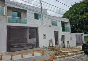 Foto 1 de Casa com 3 Quartos à venda, 90m² em Canadá, Contagem