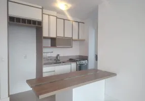 Foto 1 de Apartamento com 2 Quartos para alugar, 50m² em Vila Anastácio, São Paulo