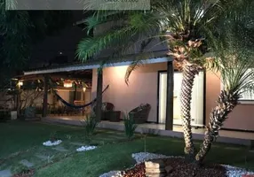 Foto 1 de Casa de Condomínio com 3 Quartos à venda, 250m² em Buraquinho, Lauro de Freitas