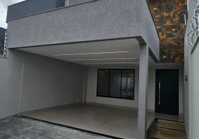 Foto 1 de Sobrado com 3 Quartos à venda, 183m² em Setor Faiçalville, Goiânia