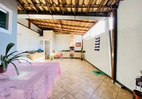 Foto 1 de Casa com 2 Quartos à venda, 55m² em Piratininga Venda Nova, Belo Horizonte