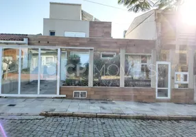 Foto 1 de Sobrado com 3 Quartos à venda, 281m² em Jardim Planalto, Porto Alegre