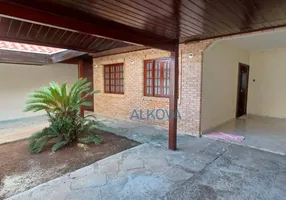 Foto 1 de Sobrado com 4 Quartos para venda ou aluguel, 140m² em Conjunto Residencial Trinta e Um de Março, São José dos Campos