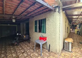 Foto 1 de Casa com 4 Quartos à venda, 231m² em Riacho da Mata, Sarzedo