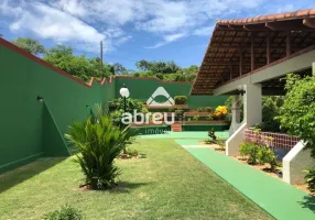 Foto 1 de Casa com 4 Quartos à venda, 466m² em Candelária, Natal