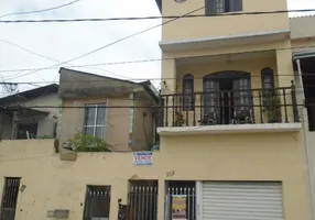 Foto 1 de Casa com 2 Quartos à venda, 200m² em Veloso, Osasco