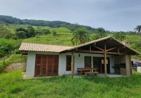 Foto 1 de Casa com 1 Quarto à venda, 85m² em Secretário, Petrópolis