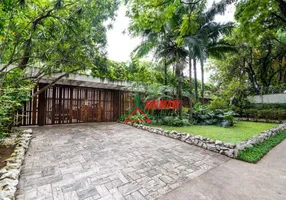 Foto 1 de Casa com 5 Quartos para venda ou aluguel, 764m² em Jardim América, São Paulo