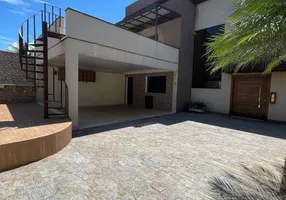 Foto 1 de Casa com 4 Quartos à venda, 311m² em Setor de Habitacoes Individuais Sul, Brasília