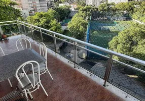 Foto 1 de Apartamento com 3 Quartos à venda, 120m² em Grajaú, Rio de Janeiro