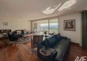 Foto 1 de Apartamento com 3 Quartos à venda, 167m² em Parque São Jorge, São Paulo