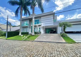 Foto 1 de Casa com 5 Quartos para alugar, 496m² em Estados, Balneário Camboriú