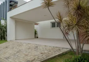 Foto 1 de Casa com 2 Quartos à venda, 95m² em Centro, Guararapes