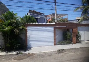 Foto 1 de Casa com 3 Quartos para alugar, 180m² em Vargem Pequena, Rio de Janeiro