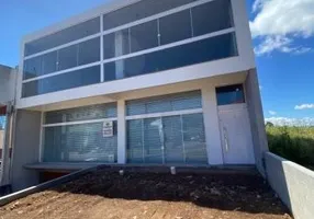 Foto 1 de Ponto Comercial para alugar, 360m² em Charqueadas, Caxias do Sul