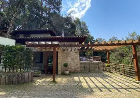 Foto 1 de Casa de Condomínio com 5 Quartos à venda, 340m² em Vale Encantado, Campos do Jordão