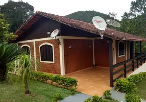 Foto 1 de Casa com 3 Quartos à venda, 360m² em Lumiar, Nova Friburgo