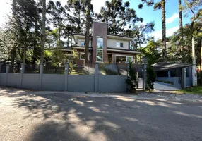 Foto 1 de Casa com 5 Quartos à venda, 280m² em Planalto, Gramado