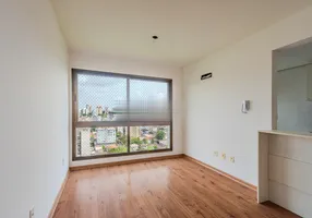 Foto 1 de Apartamento com 2 Quartos à venda, 62m² em Passo da Areia, Porto Alegre