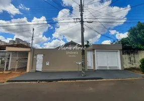 Foto 1 de Casa com 4 Quartos à venda, 250m² em Jardim Ricetti, São Carlos