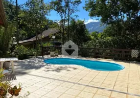 Foto 1 de Casa com 5 Quartos à venda, 404m² em Araras, Petrópolis