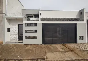 Foto 1 de Casa com 3 Quartos à venda, 145m² em Centro, Gravatal