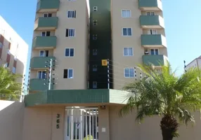 Foto 1 de Apartamento com 2 Quartos à venda, 64m² em Santa Cândida, Curitiba