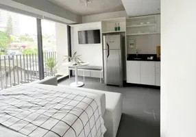 Foto 1 de Apartamento com 1 Quarto para alugar, 28m² em Jardim Das Bandeiras, São Paulo