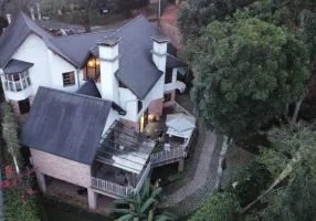 Foto 1 de Casa de Condomínio com 4 Quartos à venda, 380m² em Alphaville, Santana de Parnaíba