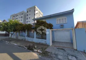 Foto 1 de Casa com 3 Quartos à venda, 184m² em Nossa Senhora do Rosario, Santa Maria