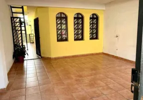 Foto 1 de Casa com 3 Quartos à venda, 320m² em Taguatinga Sul, Brasília