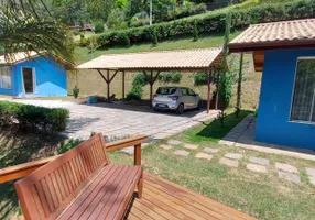 Foto 1 de Casa de Condomínio com 4 Quartos à venda, 350m² em Pedro do Rio, Petrópolis