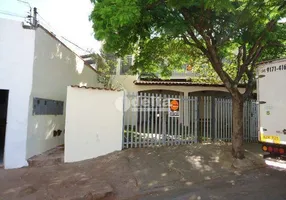 Foto 1 de com 3 Quartos para alugar, 101m² em Tibery, Uberlândia