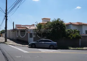 Foto 1 de Casa com 3 Quartos à venda, 228m² em Jardim Leonor, Campinas