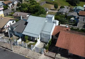 Foto 1 de Casa com 3 Quartos à venda, 317m² em Centro, Flores da Cunha