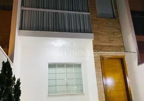 Foto 1 de Sobrado com 2 Quartos à venda, 90m² em São Francisco de Assis, Camboriú