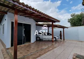 Foto 1 de Casa com 3 Quartos à venda, 110m² em Jardim Campomar, Rio das Ostras