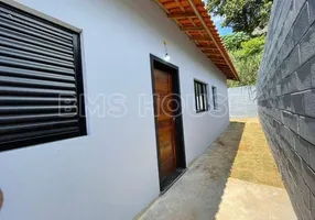 Foto 1 de Casa com 2 Quartos à venda, 73m² em Jardim Maria Tereza, Cotia