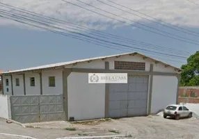 Foto 1 de Galpão/Depósito/Armazém para alugar, 400m² em Fazendinha, Araruama