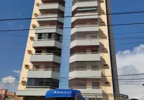 Foto 1 de Apartamento com 3 Quartos à venda, 159m² em Centro, Araraquara