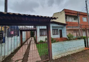 Foto 1 de Casa com 2 Quartos à venda, 140m² em Cristal, Porto Alegre