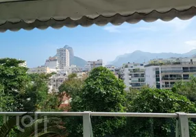 Foto 1 de Apartamento com 4 Quartos à venda, 140m² em Leblon, Rio de Janeiro