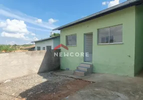 Foto 1 de Casa com 2 Quartos à venda, 55m² em Dumaville, Esmeraldas